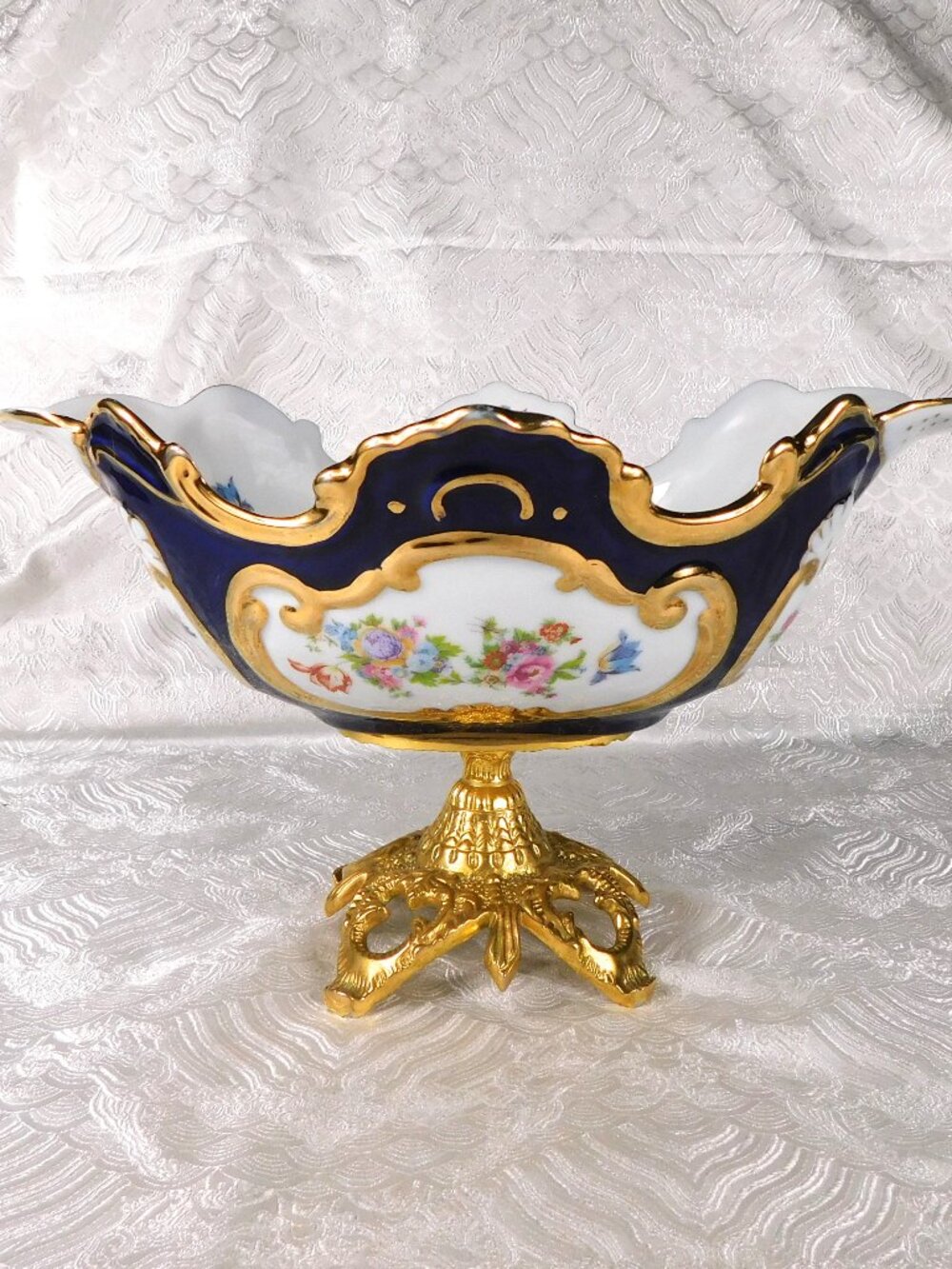 Large Blue and White Floral Bowl on Golden Metal Base # 27597